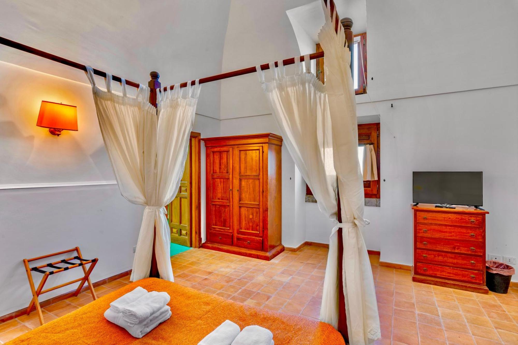 B&B Villa Della Porta, Amalfi Coast - Historical Heritage Vico Equense Exterior photo